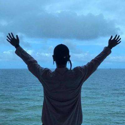 皇冠app下载官方版